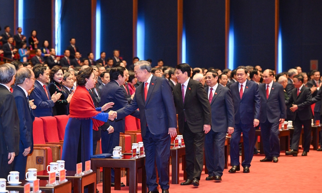Các đồng chí Lãnh đạo, nguyên Lãnh đạo Đảng và Nhà nước dự khai mạc Đại hội XIV của Đảng. Ảnh: TTXVN