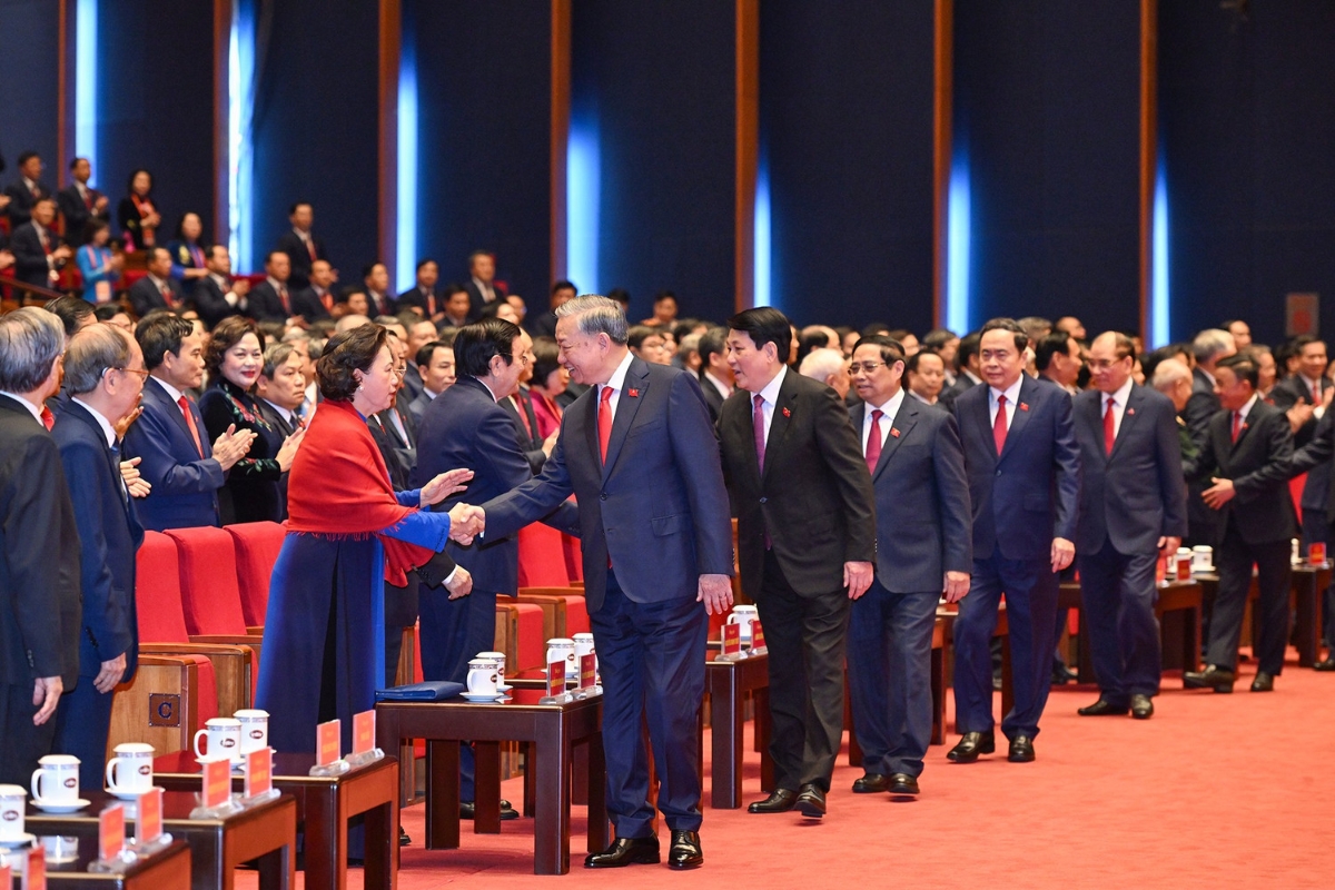 Các đồng chí Lãnh đạo, nguyên Lãnh đạo Đảng và Nhà nước dự khai mạc Đại hội XIV của Đảng. Ảnh: TTXVN