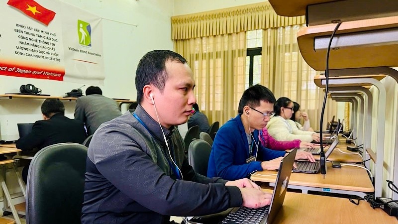 Nếu một dịch vụ công được thiết kế để người mù, người khuyết tật sử dụng được, thì tất cả mọi người đều sẽ sử dụng được. Ảnh minh họa