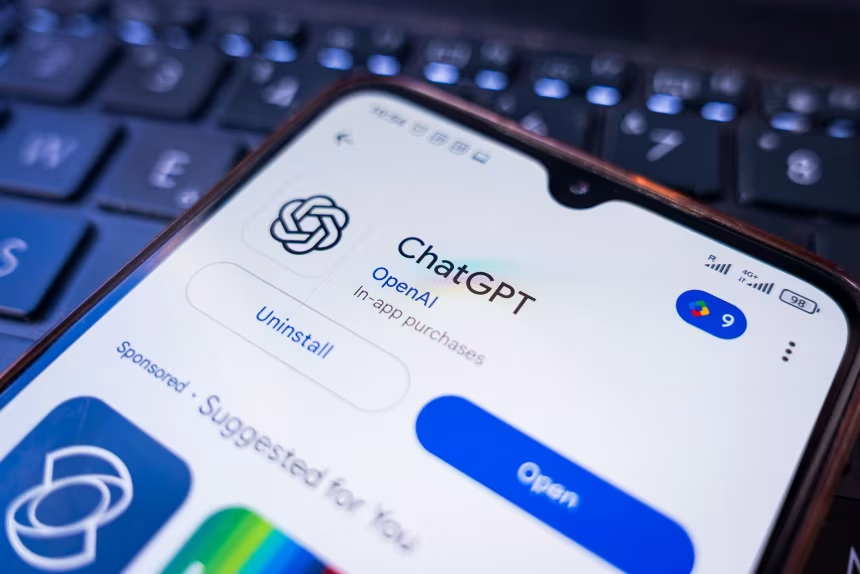 ChatGPT bắt đầu hiển thị quảng cáo cho người dùng dựa trên nội dung hội thoại