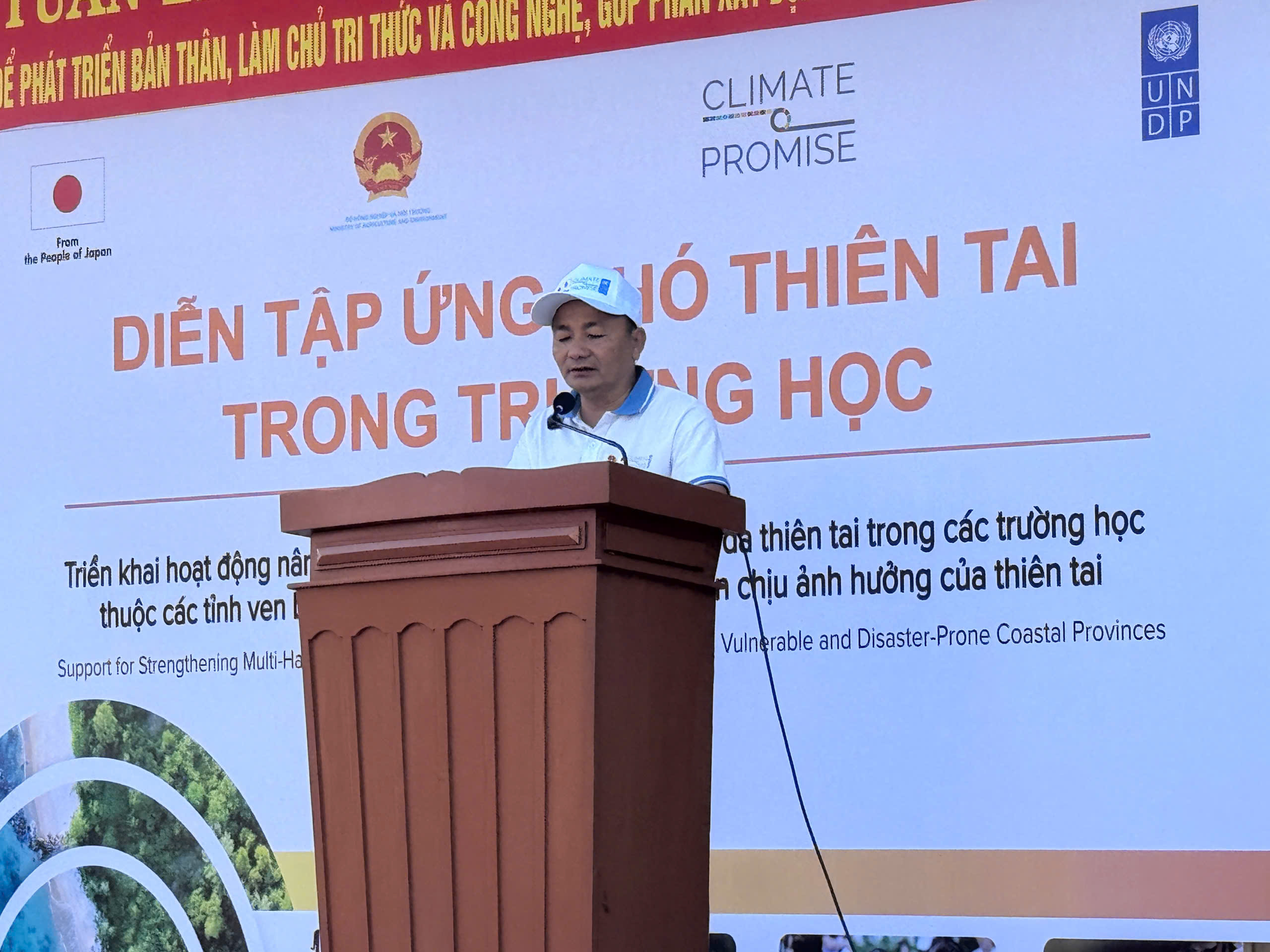Chương trình diễn tập diễn ra tại Trường THCS Tam Quan Bắc. Ảnh do UNDP cung cấp.