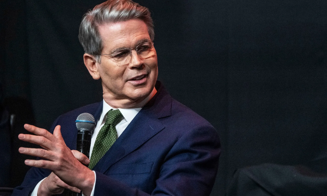 Bộ trưởng Tài chính Mỹ không lo ngại việc Đan Mạch bán trái phiếu chính phủ Mỹ