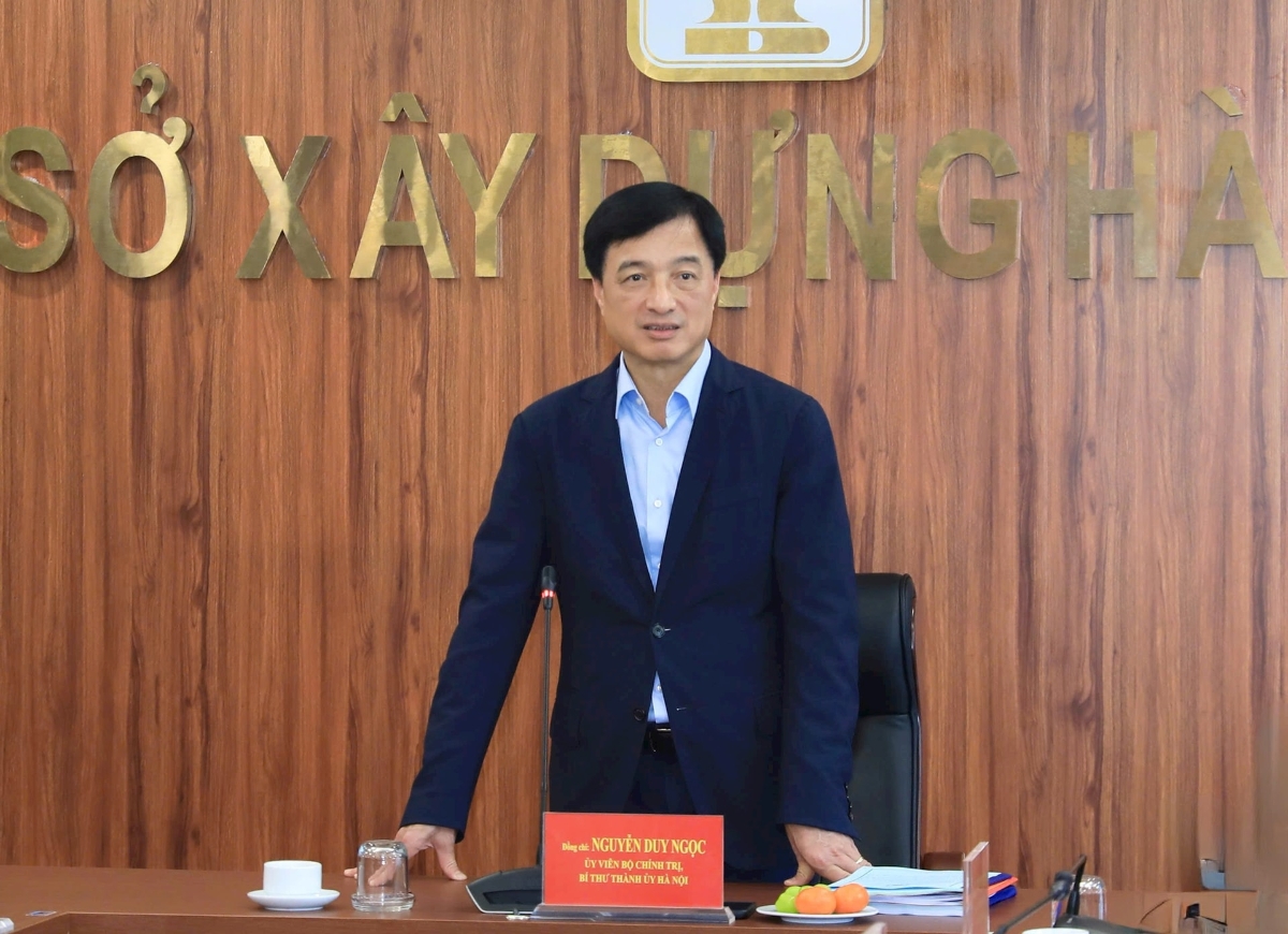 Bí thư Thành ủy Hà Nội Nguyễn Duy Ngọc phát biểu kết luận tại buổi làm việc. Ảnh: hanoi.gov.vn