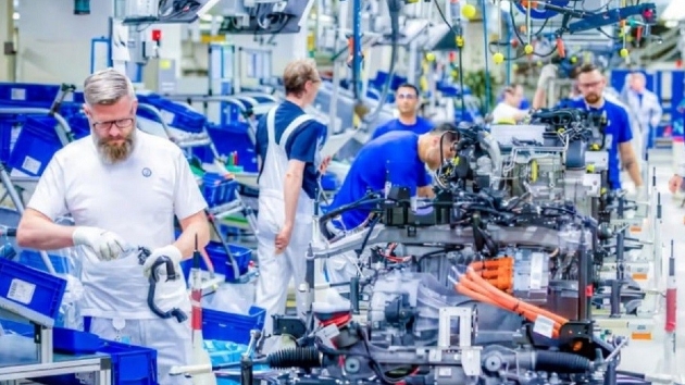 European businesses remain confident in Vietnam's breakthrough in 2026