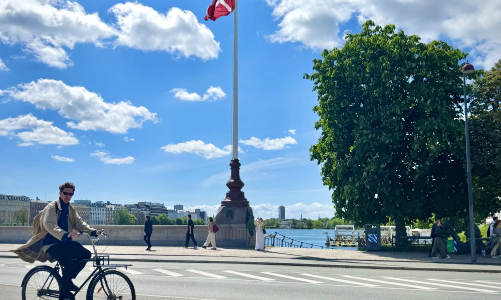 Quỹ lương hưu của Đan Mạch chuẩn bị bán hết trái phiếu kho bạc Mỹ