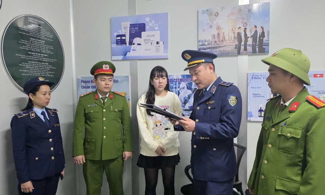 Công an các tỉnh, thành triệt phá nhiều vụ buôn bán hàng giả tinh vi