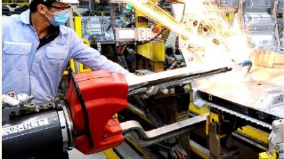 Gov’t urges localities to strive for at least 10% GRDP growth rate in 2026