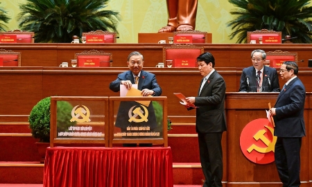 Đại hội thực hiện nội dung công tác nhân sự, bầu Ban Chấp hành Trung ương Đảng khóa XIV