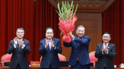 Mr. To Lam re-elected as Party General Secretary 