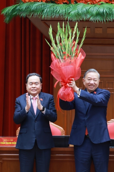 Mr. To Lam re-elected as Party General Secretary 