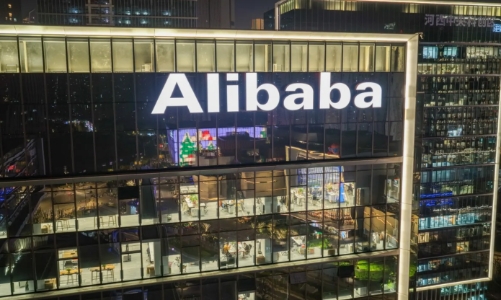 Các “ông lớn” công nghệ Trung Quốc chạy đua xây dựng siêu ứng dụng AI