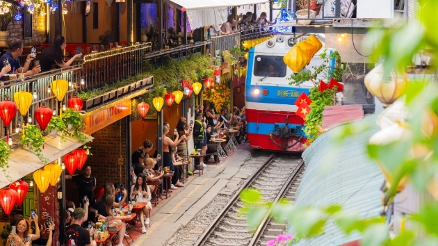 Vietnam railways to add 22 extra trains for Tet 2026 holiday