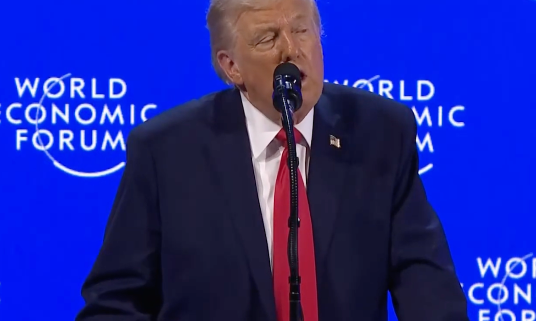 Tổng thống Mỹ Donald Trump phát biểu tại WEF mới đây - Ảnh: Associated Press. 