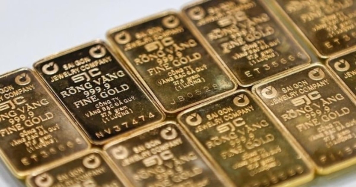 Domestic gold prices plunge after hitting record high - VnEconomy