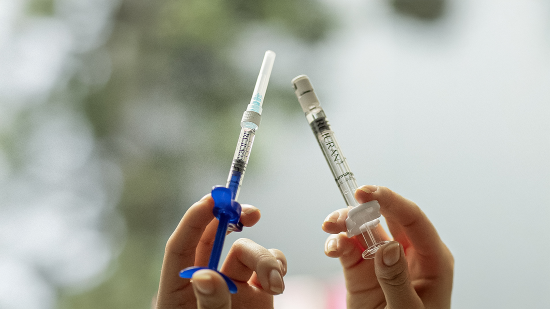 Liệu trình chăm sóc da chuyên sâu sử dụng PDRN phổ biến nhất hiện nay là Rejuran Healing Essence. 