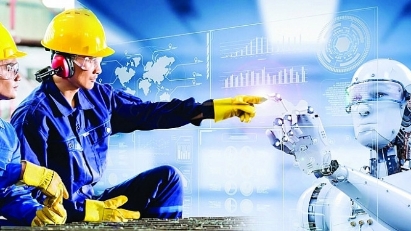 Only 25% of businesses plan to hire more workers in 2026