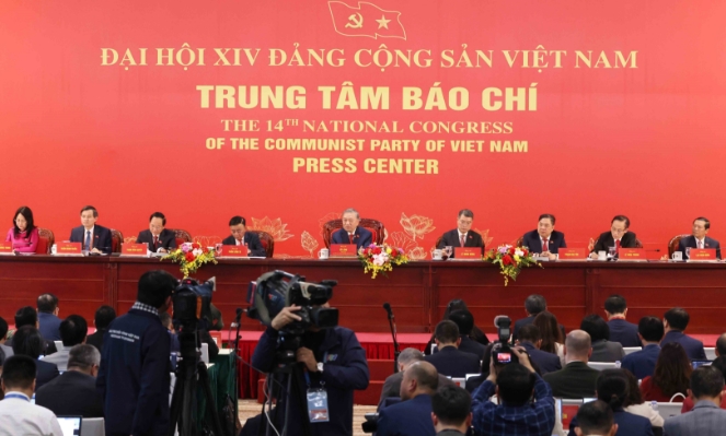 Int'l press conference on outcomes of 14th National Party Congress