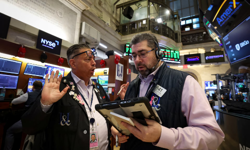 Chứng khoán Mỹ giằng co, giá dầu tăng mạnh do căng thẳng Mỹ - Iran nóng lên