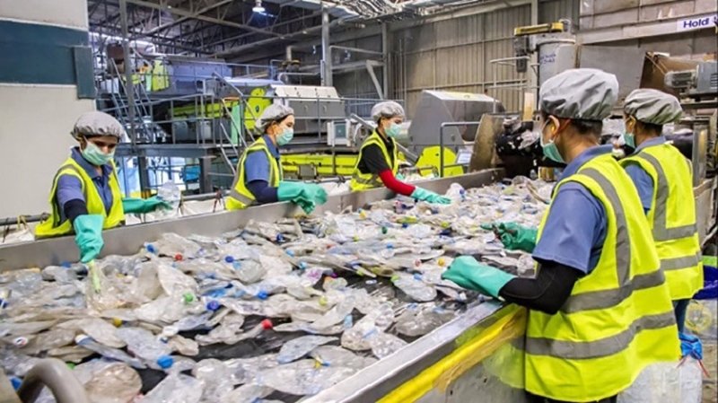 Commitment to action as a recycling industry created