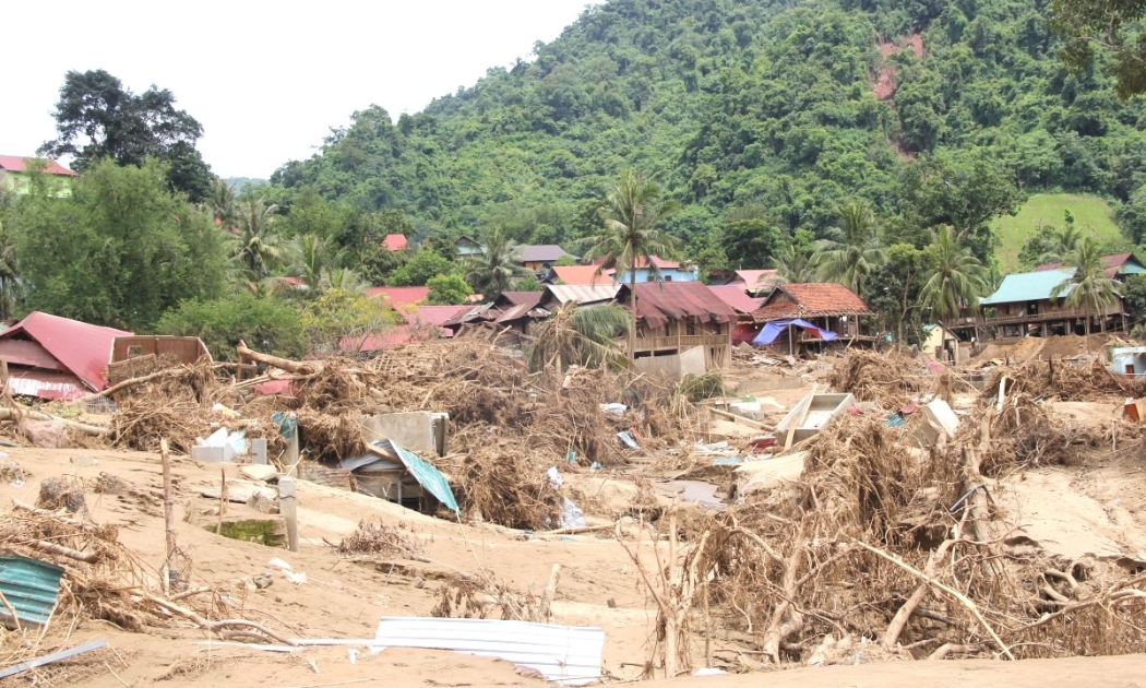 Nghệ An khẩn cấp xây 5 khu tái định cư cho dân vùng thiên tai