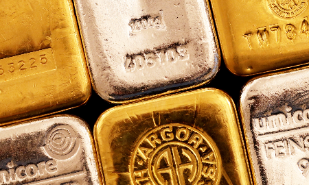 Giá vàng áp sát mốc 5.000 USD/oz, giá bạc vượt 100 USD/oz