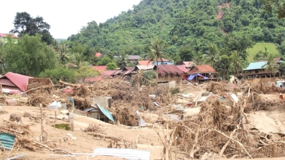 Nghe An urgently builds 5 resettlement areas for disaster-hit residents