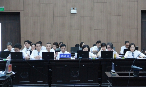 Viên chức làm việc trong cơ sở đào tạo về pháp luật có thể trở thành luật sư