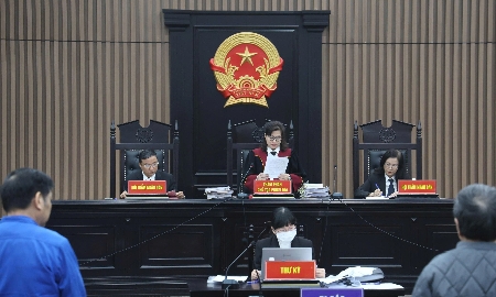 Quang cảnh phiên tòa.
