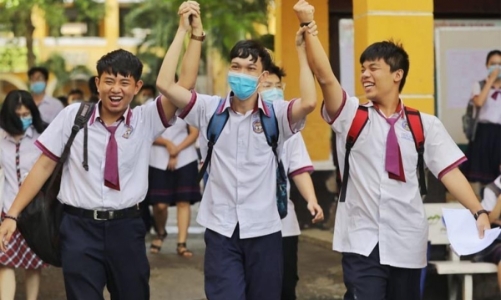 Nhiều trường tại TP. Hồ Chí Minh cho học sinh nghỉ Tết 16 ngày