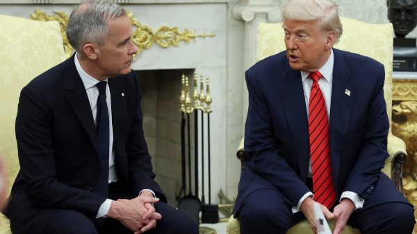 Tổng thống Trump dọa áp thuế quan 100% lên Canada