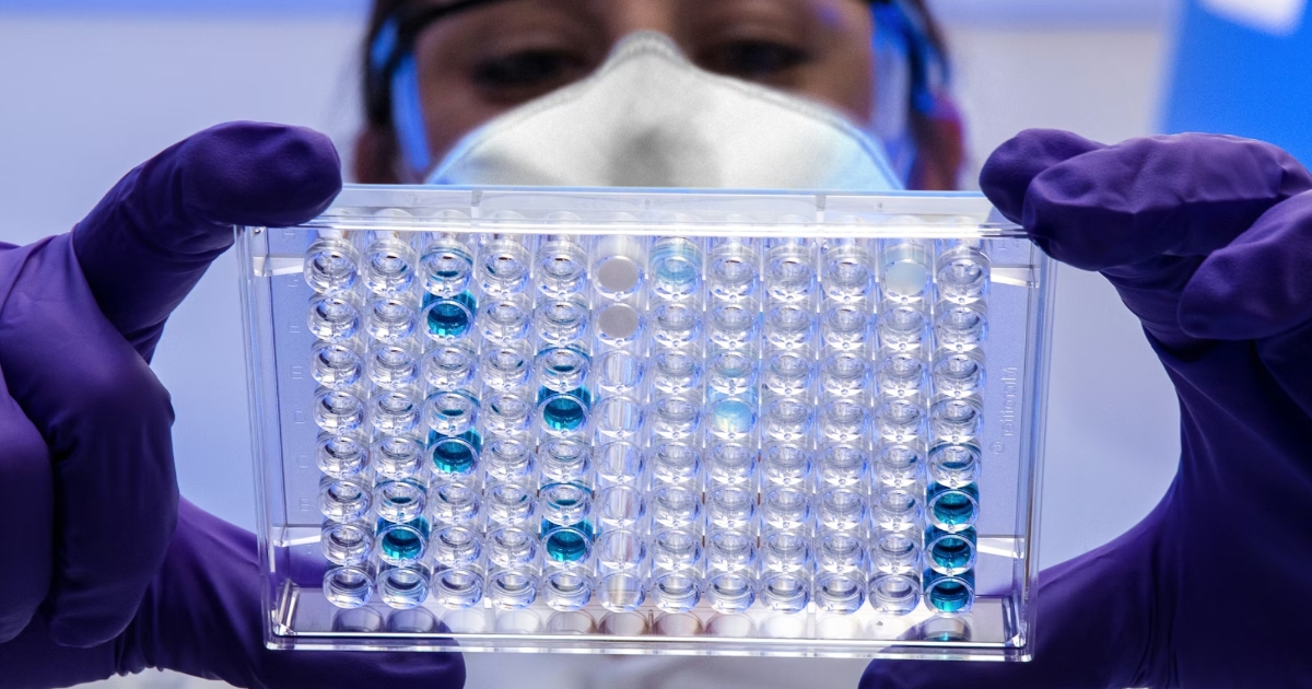 Hiện nay, y học chưa có phương pháp điều trị đặc hiệu hay vaccine phòng ngừa virus Nipah. 