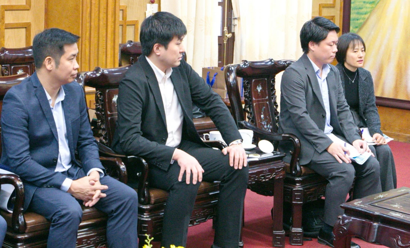 Các thành viên đoàn công tác Tập đoàn Sumitomo. Ảnh: Minh Hiếu