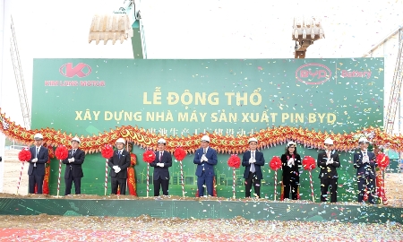 Nghi thức động thổ xây dựng nhà máy sản xuất Pin BYD