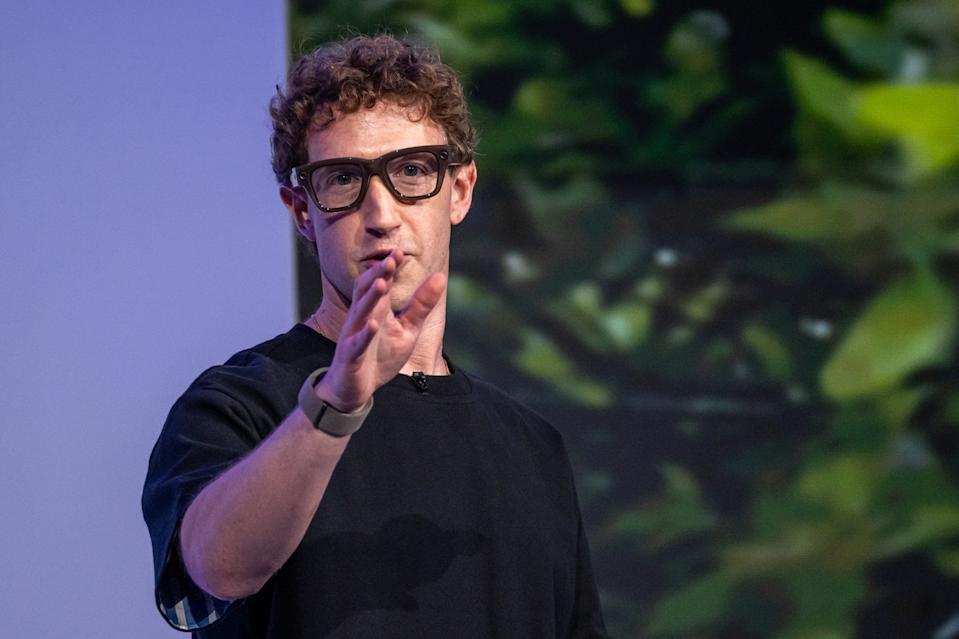 Chân dung Mark Zuckerberg, nhà sáng lập Meta. 