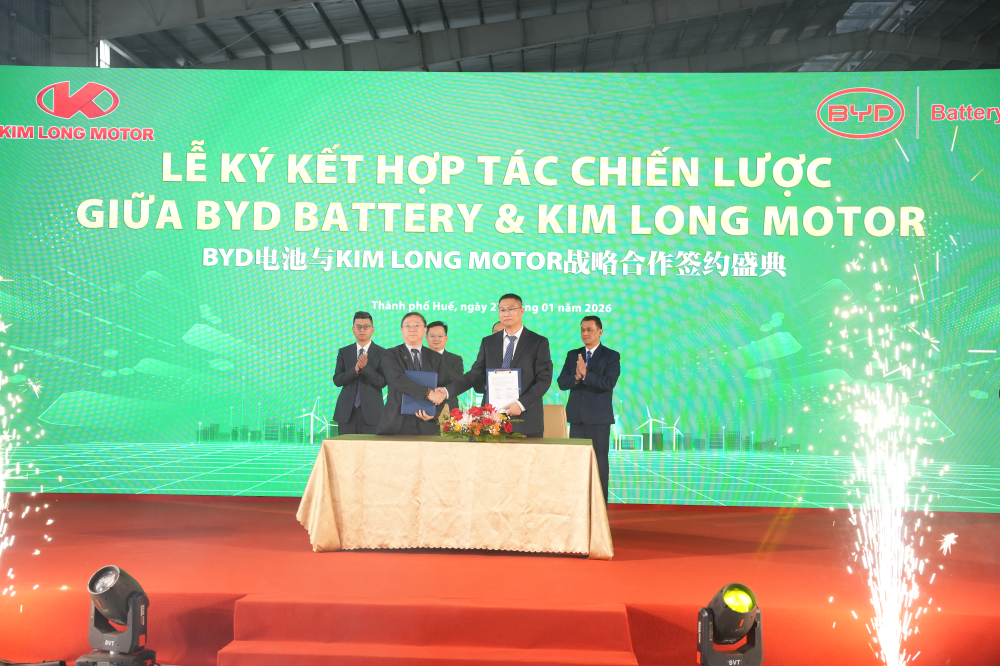 Kim Long Motor ký kết hợp tác chiến lược với BYD BATTERY