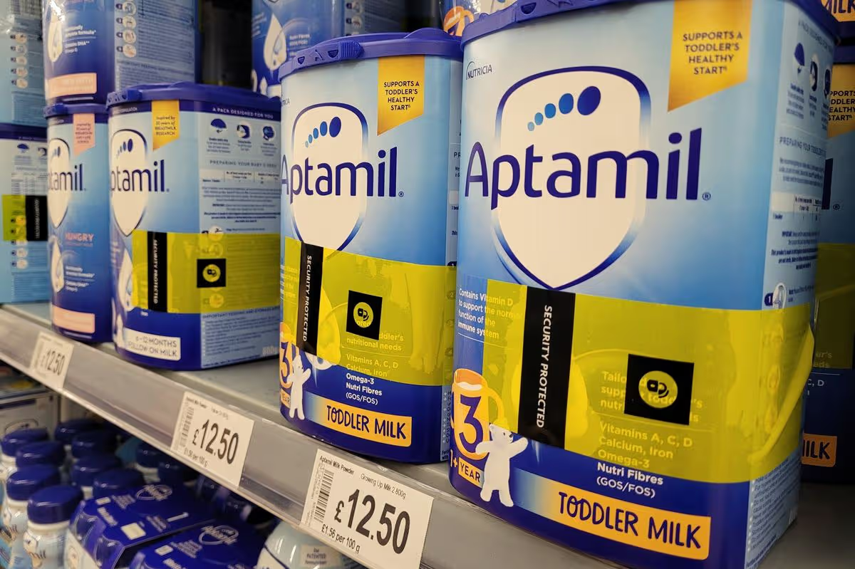 Tại Việt Nam,&nbsp;không ít phụ huynh có thói quen mua sữa theo đường “order”, xách tay hoặc thông qua gian hàng online