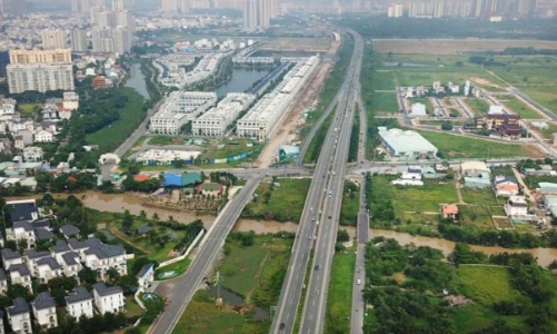 Chính phủ yêu cầu khẩn trương tháo gỡ khó khăn, vướng mắc cho các dự án tồn đọng kéo dài