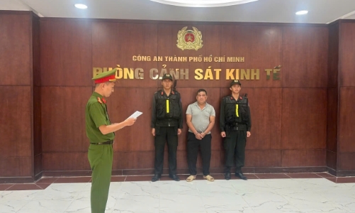 Triệt phá đường dây ngâm thịt ốc bằng hóa chất công nghiệp 