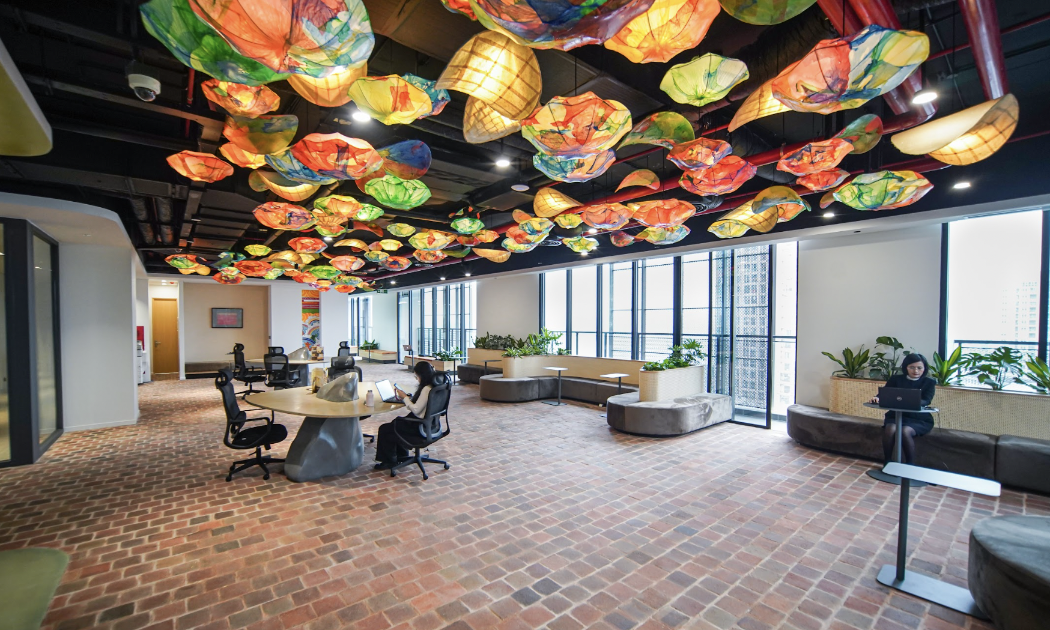 Một khoảng không gian của TikTak Co-working Space Hồ Tây