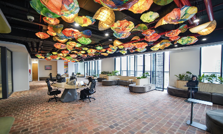 Một khoảng không gian của TikTak Co-working Space Hồ Tây