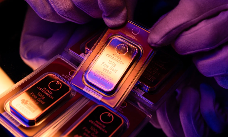 Giá vàng tăng 170 USD/oz, giá bạc nhảy 8%