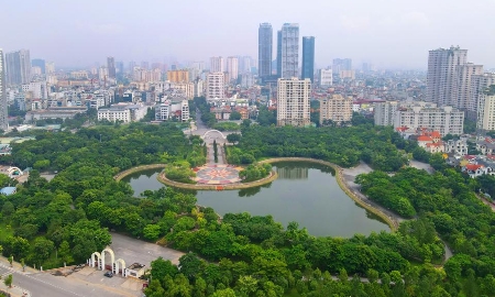 Phát triển đô thị tăng trưởng xanh thích ứng với biến đổi khí hậu, hướng tới phát triển bền vững. Ảnh: P.Hùng