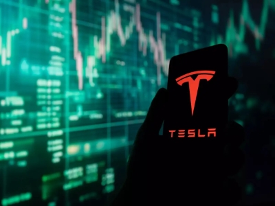 Tesla mất 15 tỷ USD giá trị thương hiệu năm 2025 vì CEO dấn thân sâu hơn vào chính trị