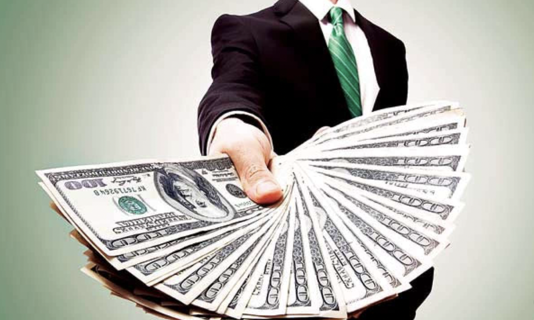 Tổ chức trong nước mạnh tay gom ròng hơn 800 tỷ