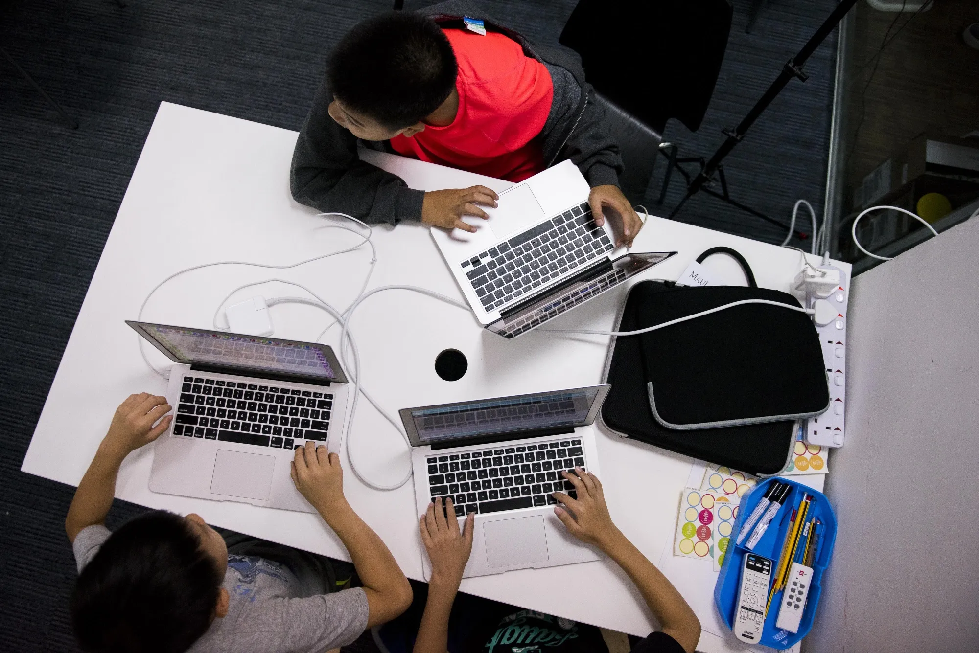 Hệ sinh thái edtech đã mở rộng từ việc hỗ trợ số hóa cơ bản sang điều phối toàn bộ vòng đời học tập. Ảnh: Bloomberg