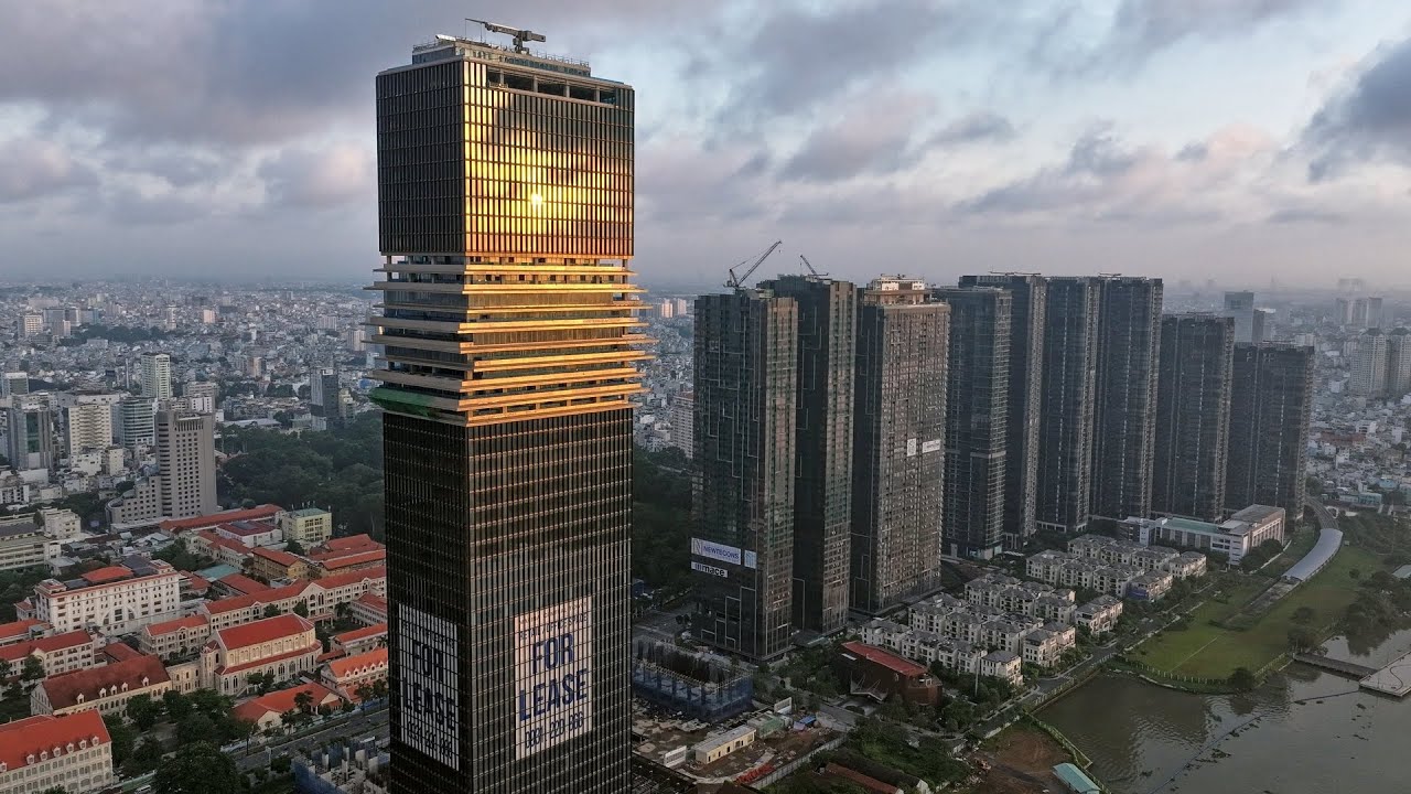 Trung tâm Tài chính Quốc tế TP. Hồ Chí Minh khai trương vào tháng 12/2025.