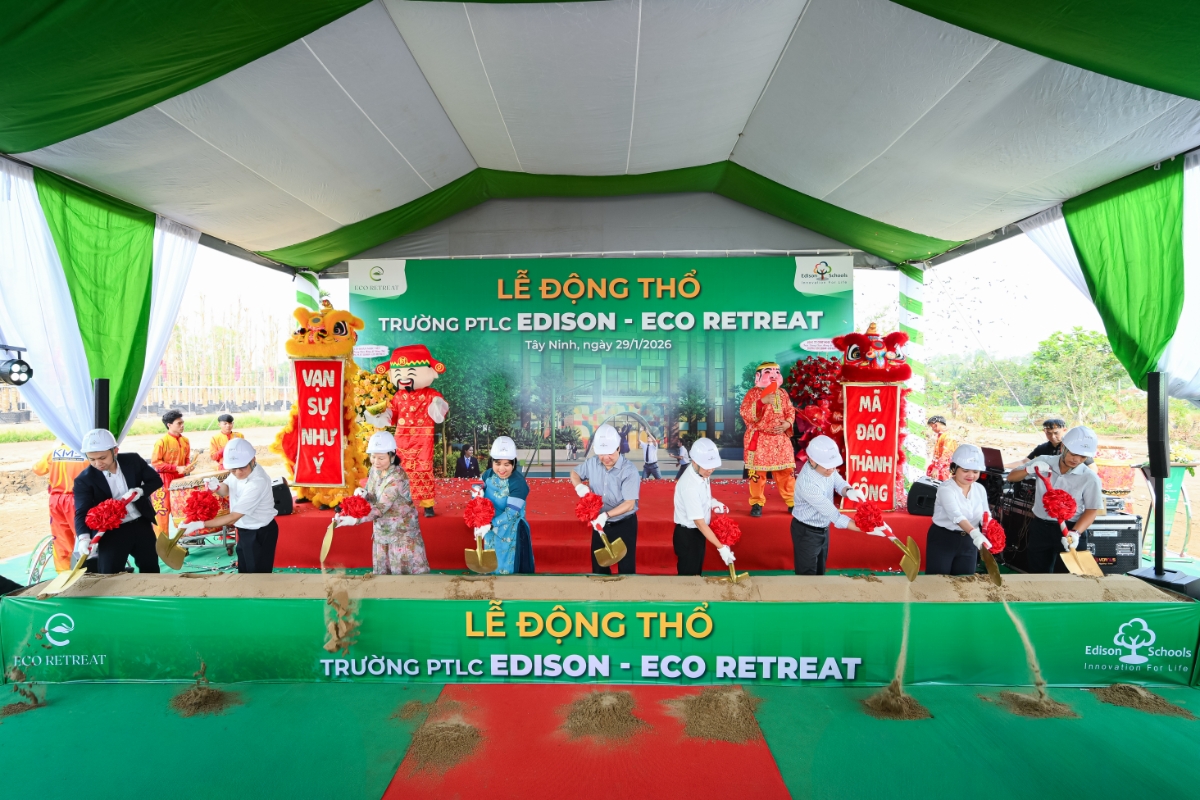 Lễ động thổ Trường PTLC Edison Schools.