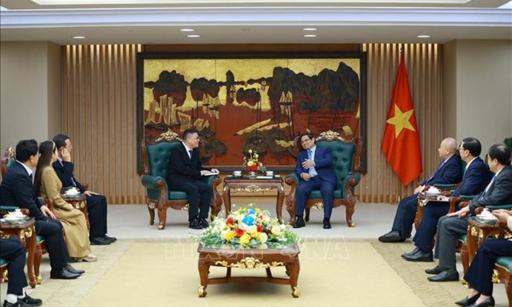 Thủ tướng Phạm Minh Chính tiếp ông Hồng Thiên Chúc, Chủ tịch Tập đoàn Texhong (Trung Quốc). Ảnh: TTXVN