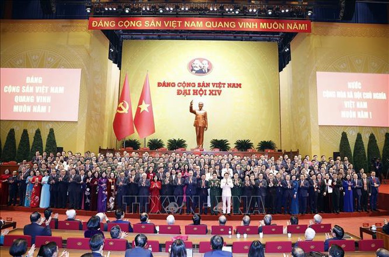 Ban Chấp hành Trung ương Đảng khóa XIV ra mắt Đại hội - Ảnh: TTXVN