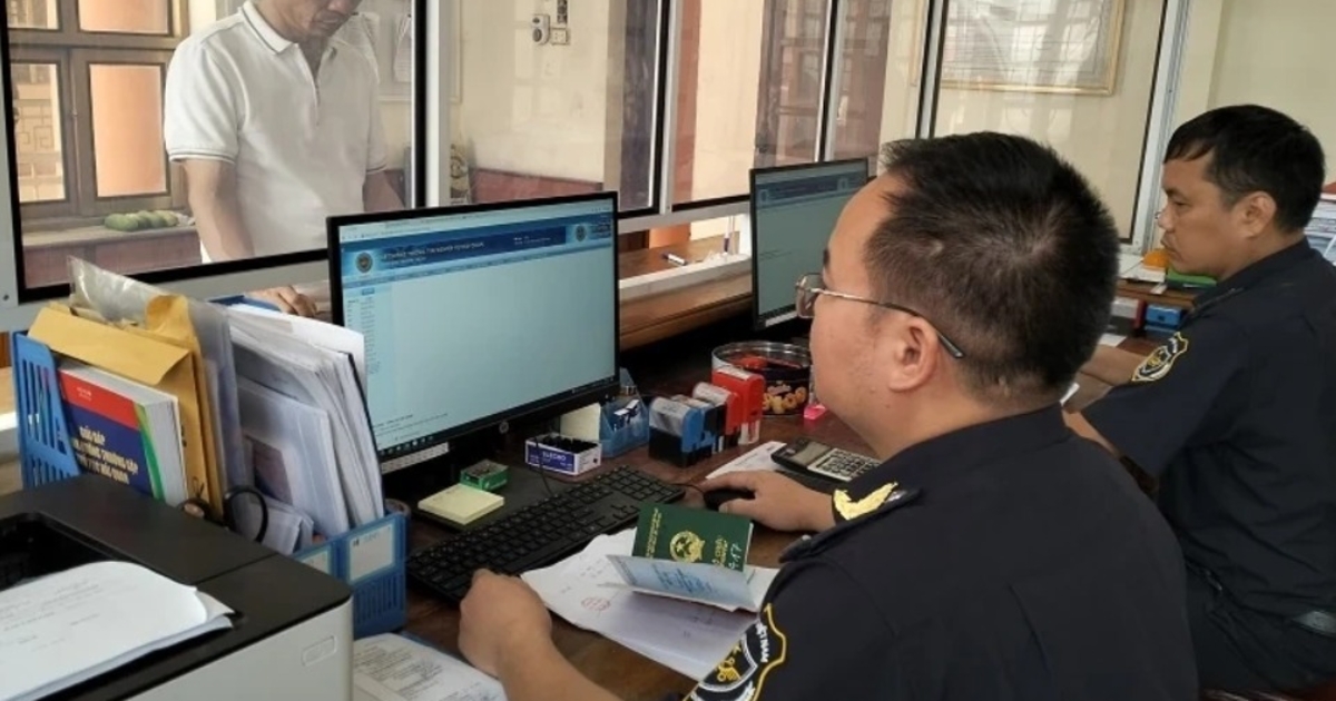 Xuất khẩu dẫn nhịp giao thương trên tuyến biên giới Thanh Hóa – Hủa Phăn